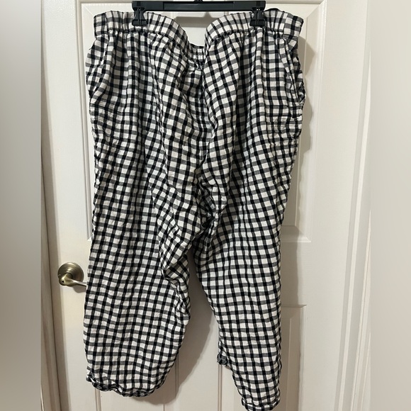 NWT Avenue Super Stretch Pull On Capri Pants Sz 26 3X - Picture 4 of 7